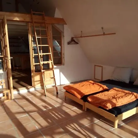 Mariendal Vingard, Stryno Apartmán *